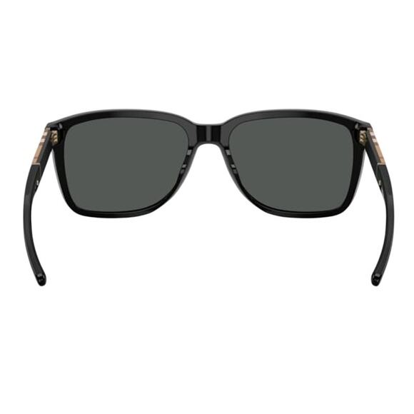 Burberry sunglasses BE4181
